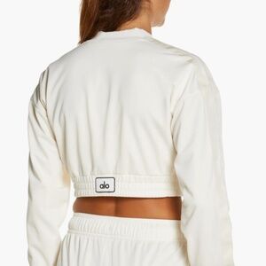 Alo Yoga Prizewinner Cropped Bomber Jacket | Bone Ivory | Size L